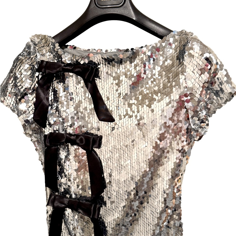 Akira NWT Size S Stunning Silver Sequin Short Sleeve Black Bow Mini Dress (0610) - Picture 5 of 15